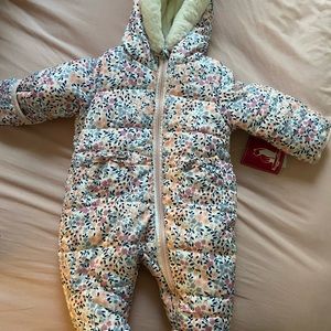 0-3 months snowsuit